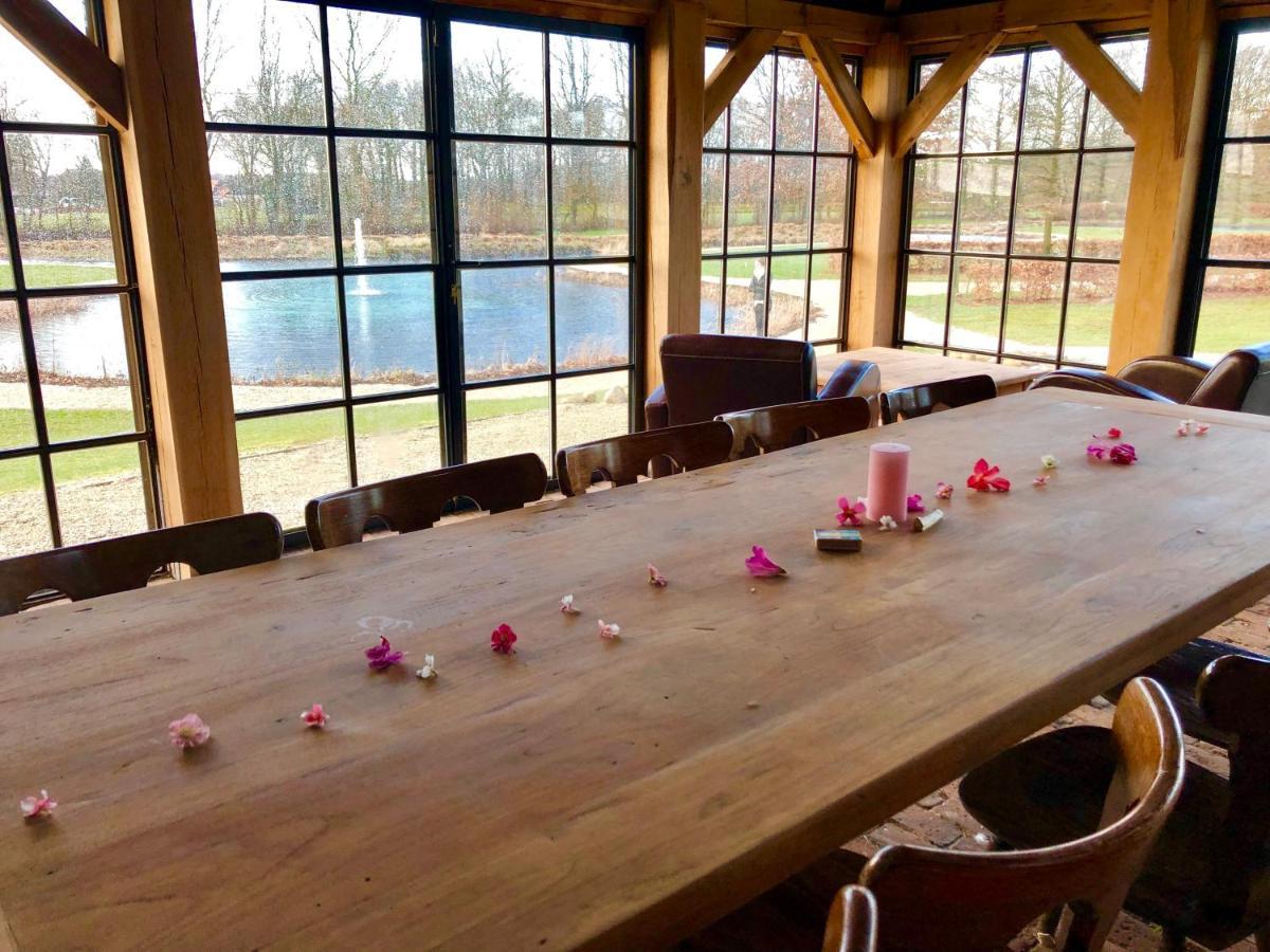 Landhuis Hotel De Hilkensberg Broekhuizen  エクステリア 写真