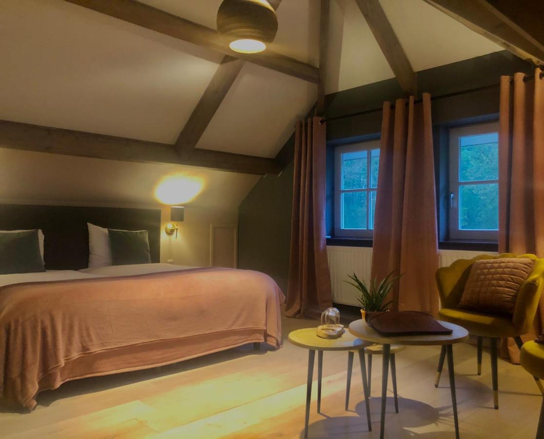 Landhuis Hotel De Hilkensberg Broekhuizen  エクステリア 写真