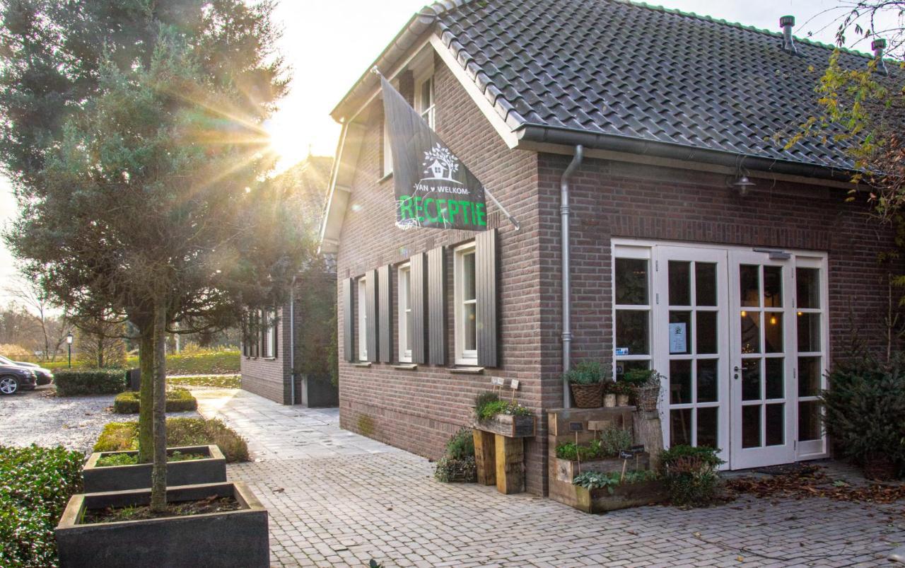 Landhuis Hotel De Hilkensberg Broekhuizen  エクステリア 写真