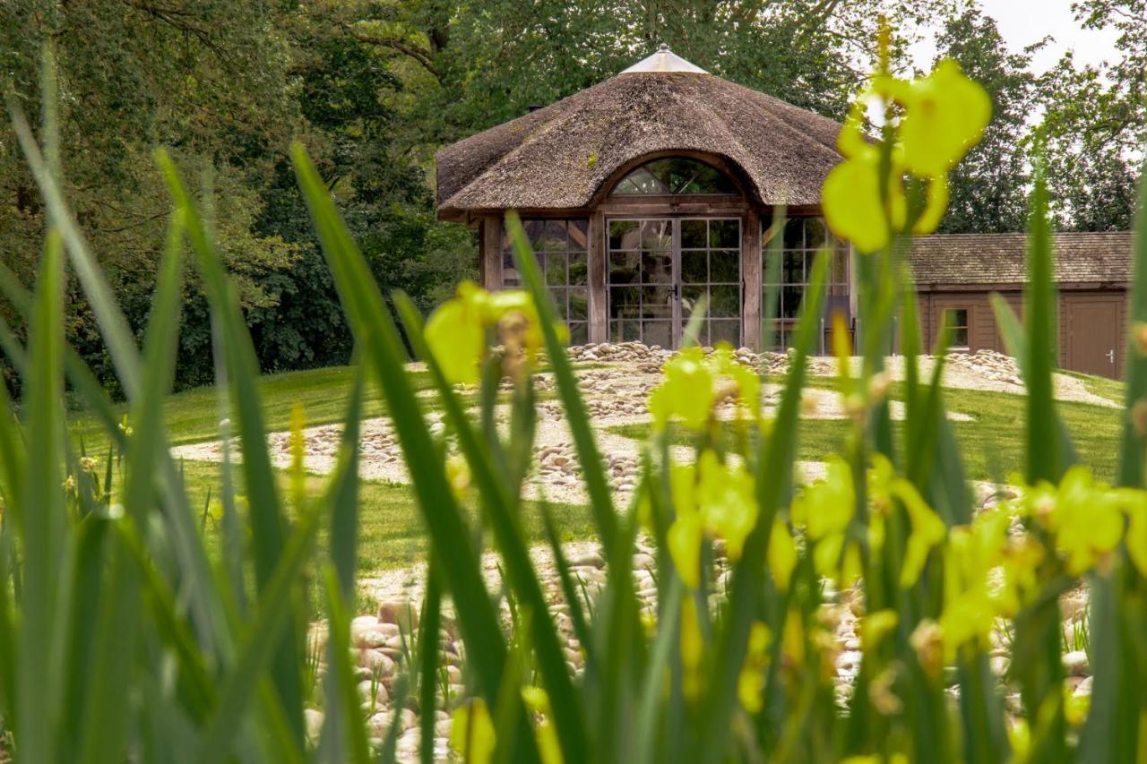 Landhuis Hotel De Hilkensberg Broekhuizen  エクステリア 写真