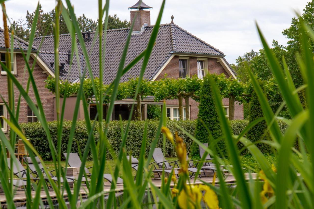 Landhuis Hotel De Hilkensberg Broekhuizen  エクステリア 写真